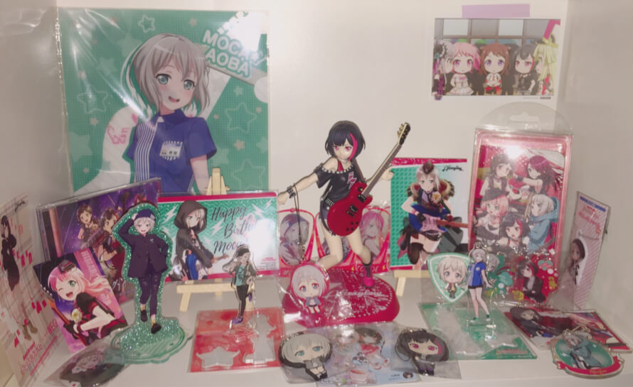 my moca/afterglow collection 💗 once moca gets a figure or nendoroid it’s over for me 