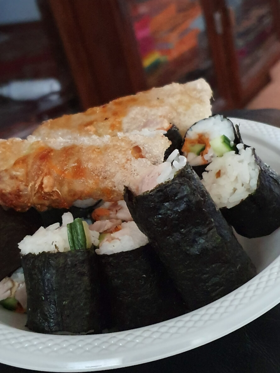 It may not be perfect, but if it's made with mum's hand, it's more than perfect, YUM!