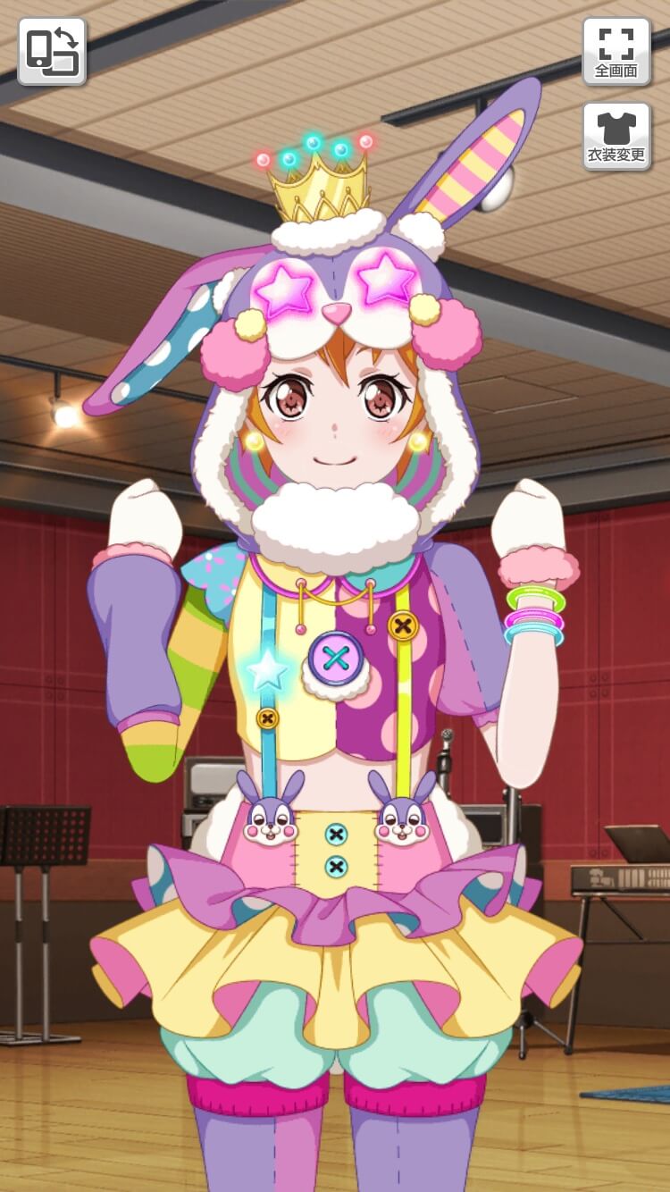 AAAA LOOK AT HER PLS SHE’S PERFECT