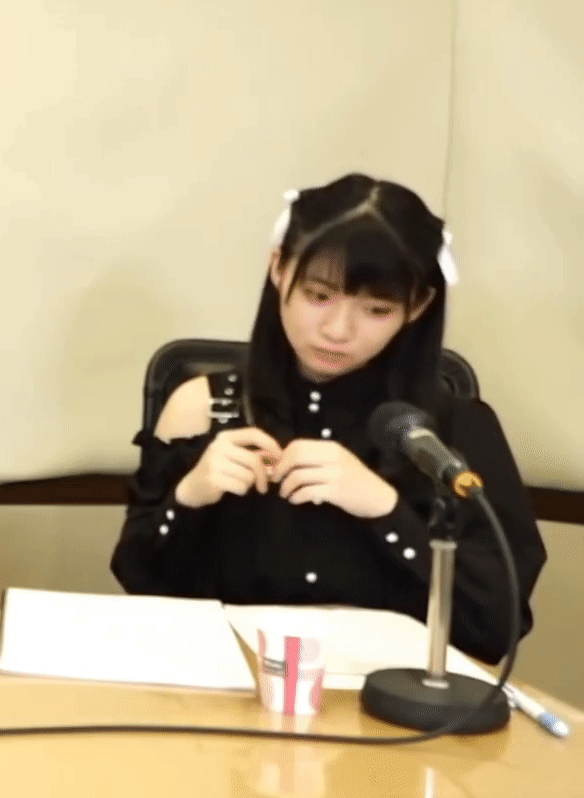 Confused Amanesu

       MoniRaji and MORFONICAL  both regular and hiragana  are doing their job...