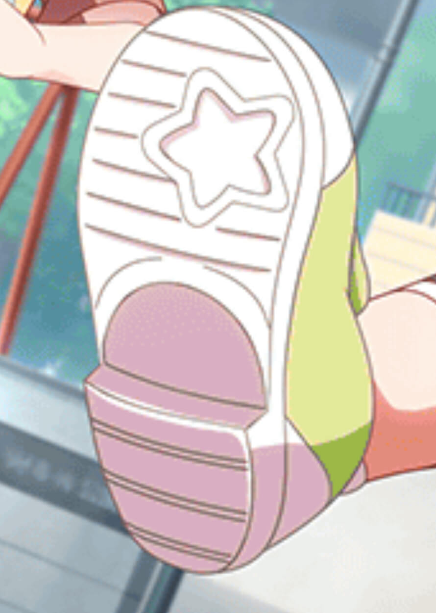 I just realized that there are star imprints on the sole of baby kasumi’s shoes??? How could I have...