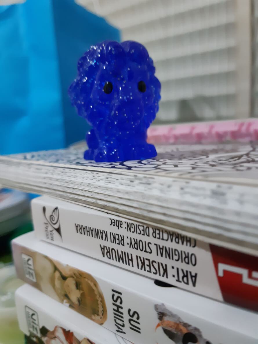 Huh? I got it! It's a rare ooshie in Woolworths!!!! I'm shook!  Sorry of the image if the image is...