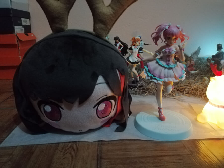 Christmas ornaments in style Bang Dream 
