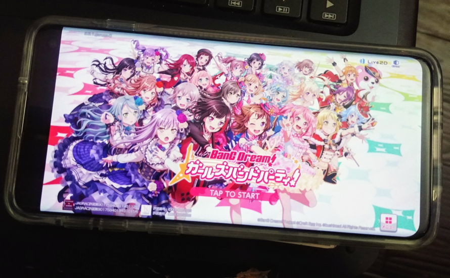 Just got myself the new Samsung S1O and immediately download Bandori on my new phone.

Looks...