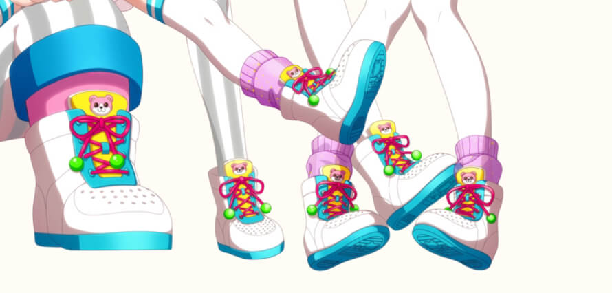 woah, where can i get shoes like that????
seriously, they look so cute and fresh i want a pair...