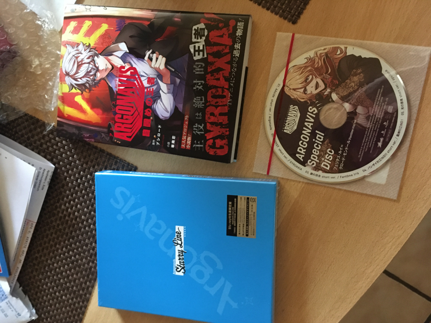 THEY'VE ARRIVED AAAAAAAAAA!!!!!

 e: the special CD has the short versions of AAside / EGOIST / Gin...